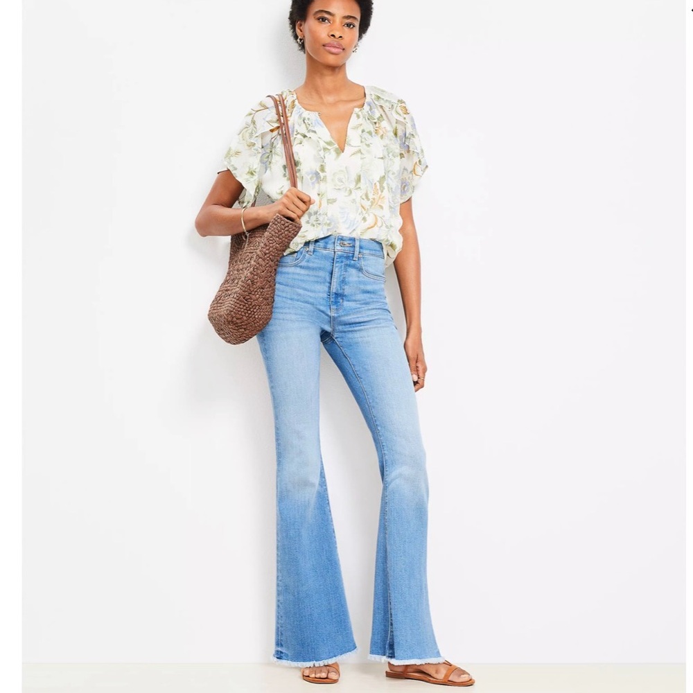 Loft Frayed High Rise Slim Flare Jeans Mid Wash Stretch Women 25/0